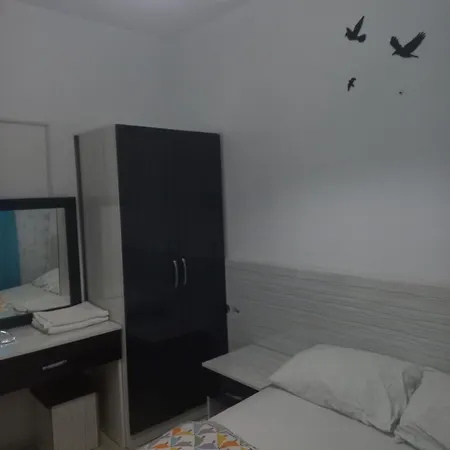 Delphin Hotel 2*