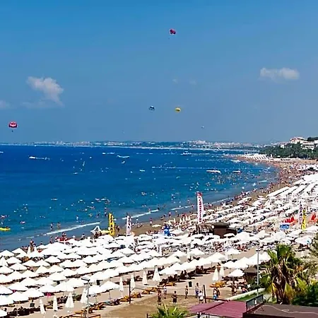 Hotel Delphin 2*