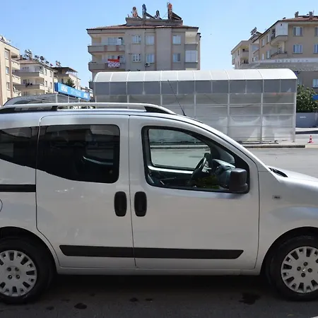 Delphin 2* Side